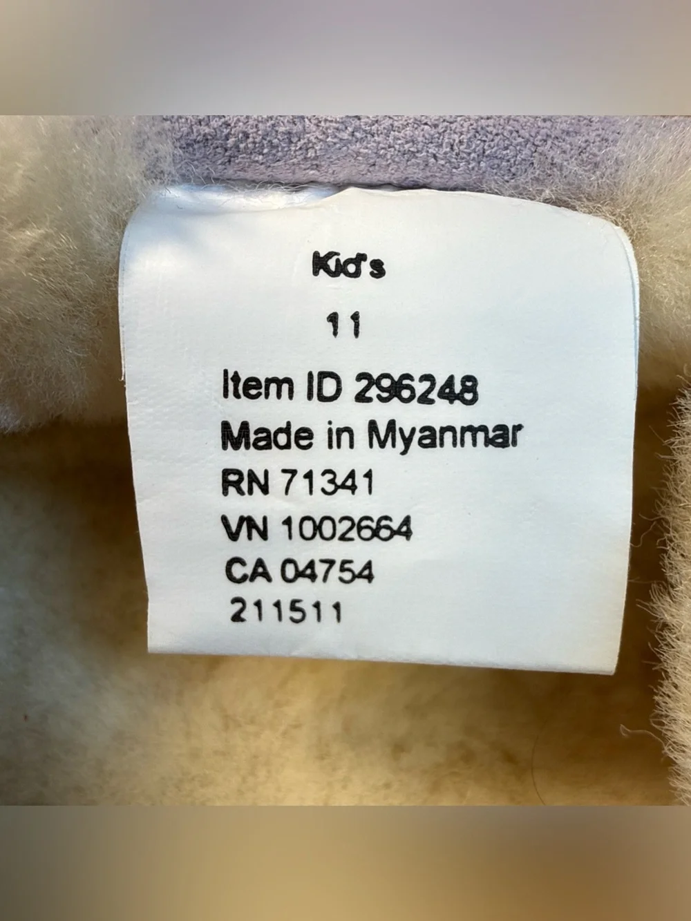 LL Bean Toddler Sz 11 Wicked Good Moccasins Purple Suede Lamb Shearling Slippers